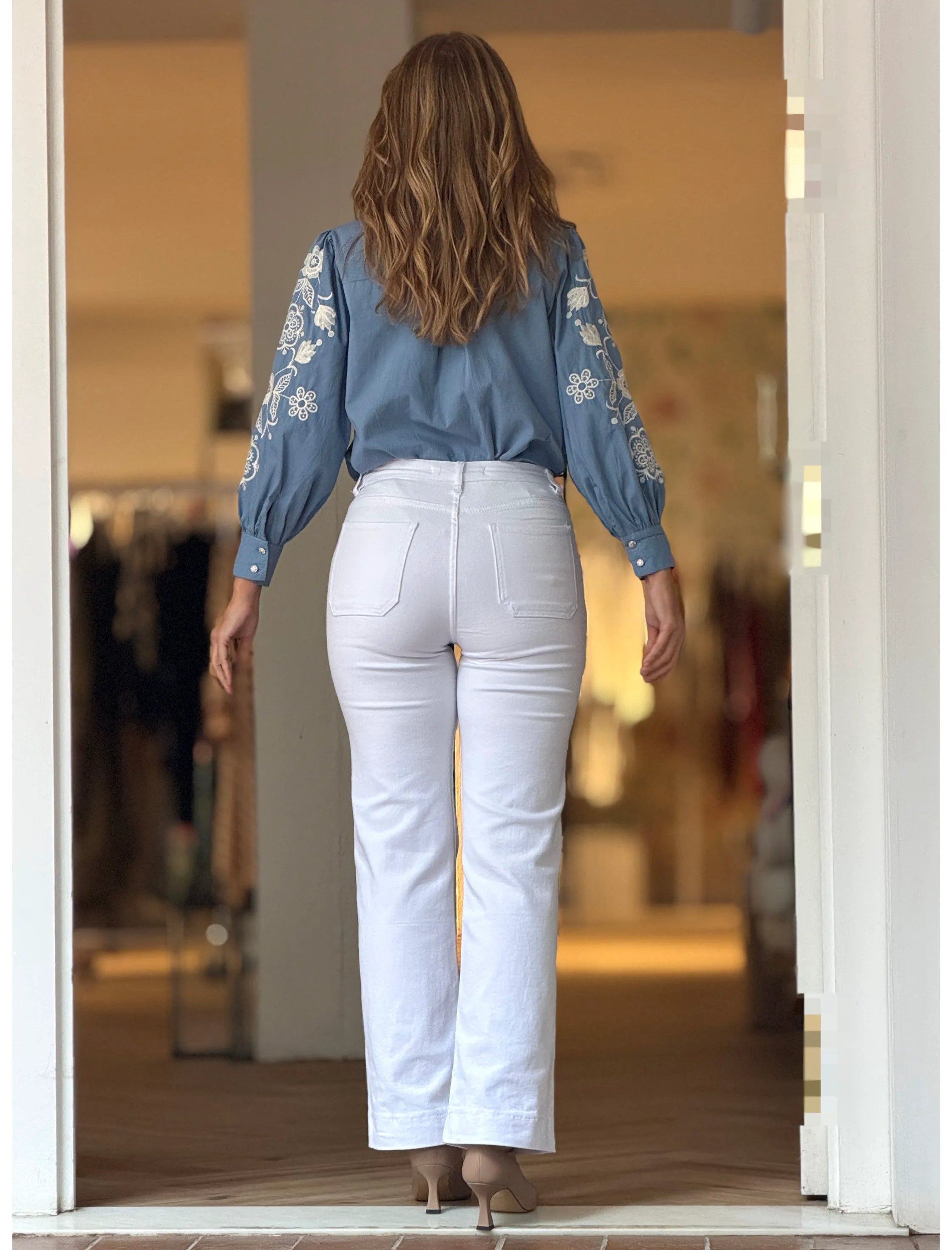 XS