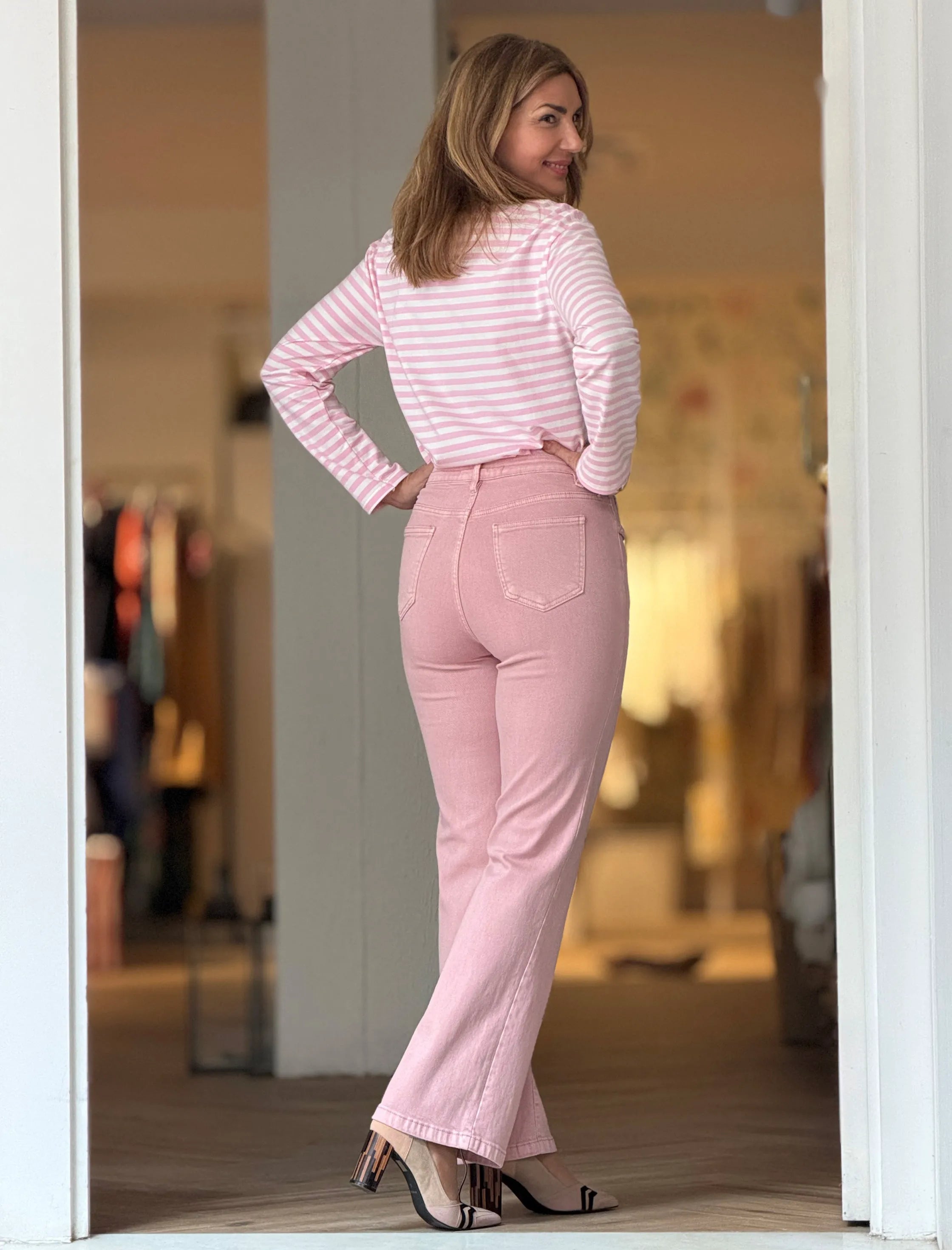 XS