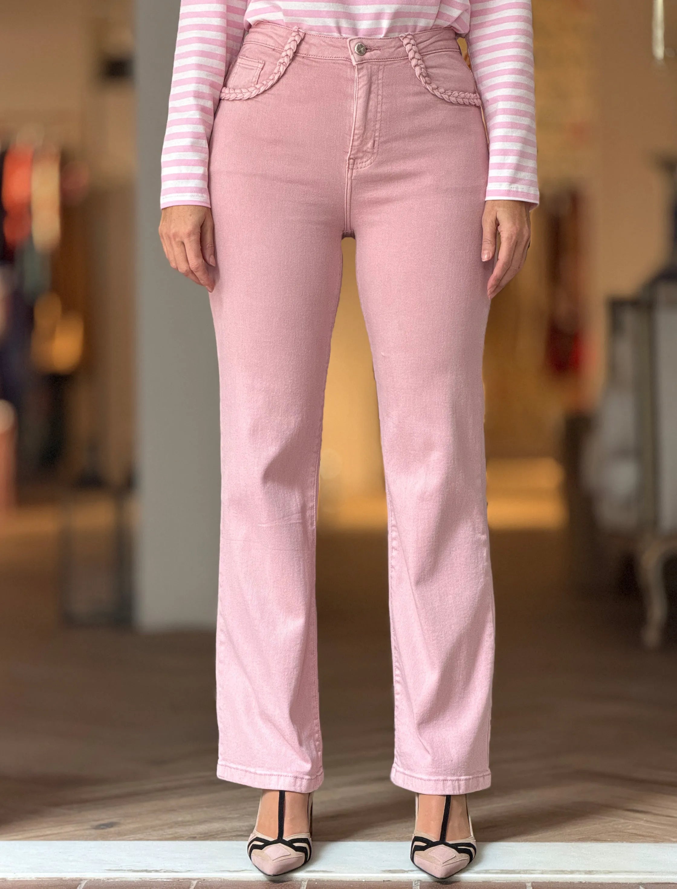XS