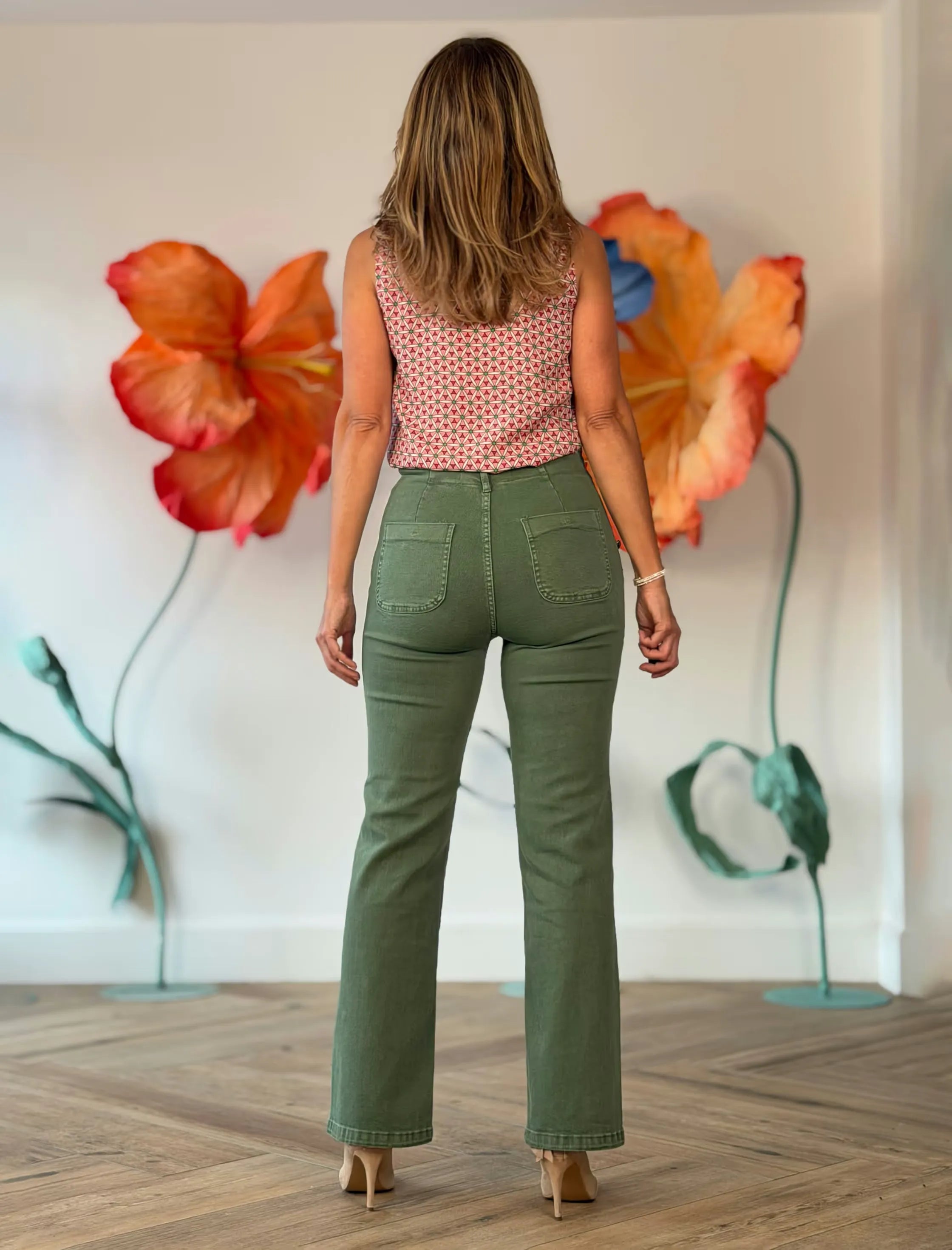 XS