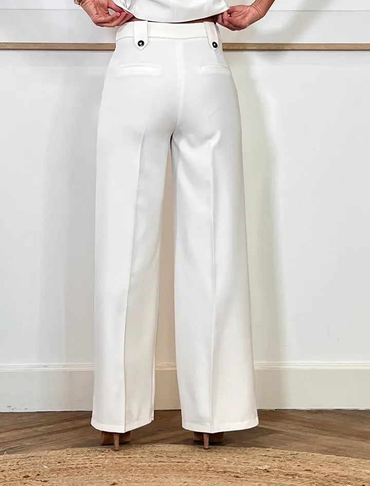 XS